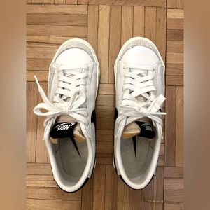 Nike - blazer low ‘77 suede trimmed leather sneakers